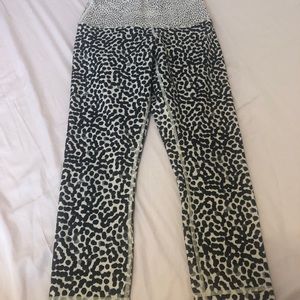 Lululemon cheetah cropped pants